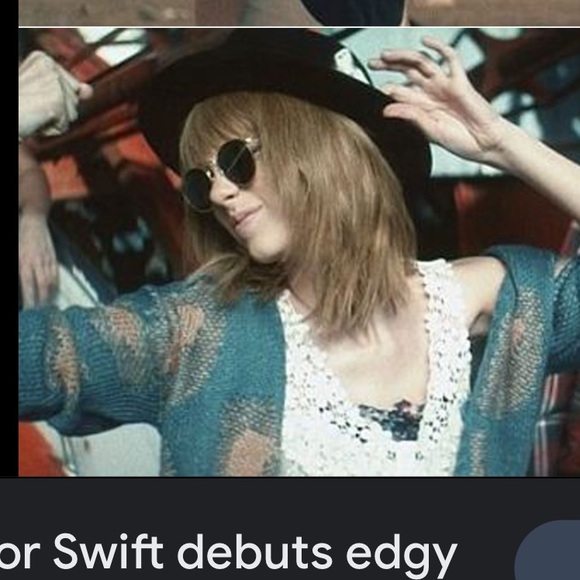 Kimchi Blue Lace Top - Picture 3 of 5